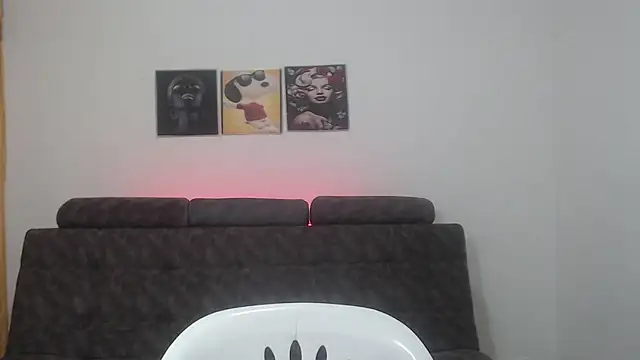 Snapshot of Anthonela_Queen chatting on 03-12-25, 02:34 Anthonela Queen online show from 03-12-25, 02:34
