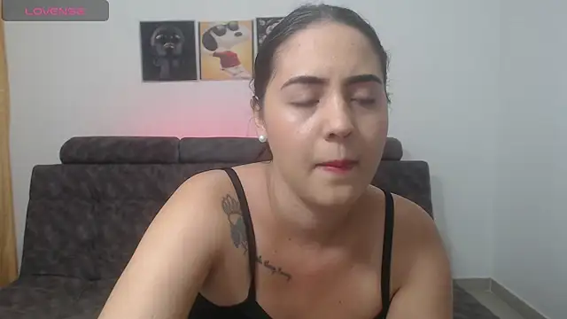 Snapshot of Anthonela_Queen chatting on 03-14-25, 03:03 Anthonela Queen online show from 03-14-25, 03:03