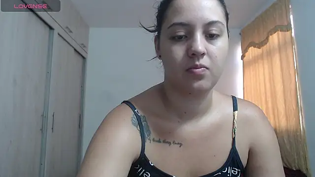 Snapshot of Anthonela_Queen chatting on 09-12-25, 12:49 Anthonela Queen online show from 09-12-25, 12:49