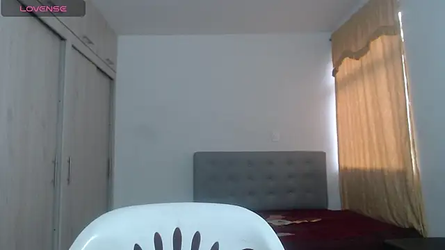 Snapshot of Anthonela_Queen chatting on 09-17-25, 10:00 Anthonela Queen online show from 09-17-25, 10:00