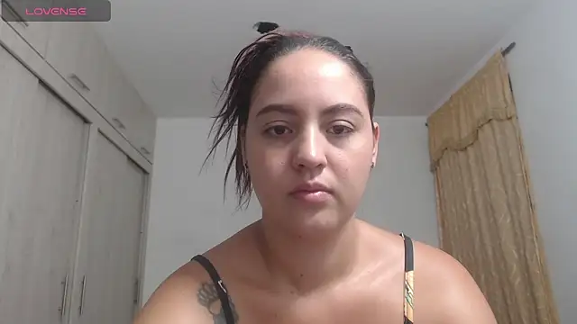 Snapshot of Anthonela_Queen chatting on 09-18-25, 10:50 Anthonela Queen online show from 09-18-25, 10:50