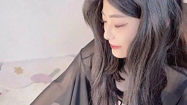 Snapshot of xiaolanlan3344 chatting on 03-04-25, 10:05 xiaolanlan3344 online show from 03-04-25, 10:05