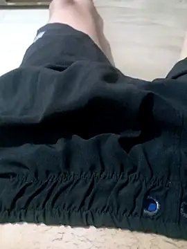 Snapshot of Magrinholl chatting on 03-15-25, 12:04 Magrinholl online show from 03-15-25, 12:04