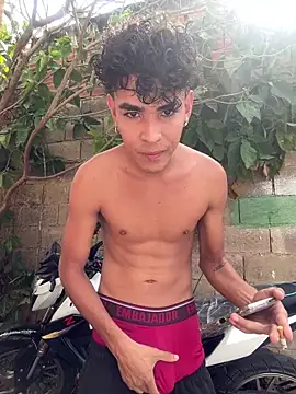 twinks 28 online show from 03-18-26, 07:06