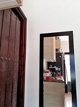 Snapshot of Emma_Milf25 chatting on 03-18-25, 10:36 Emma Milf25 online show from 03-18-25, 10:36