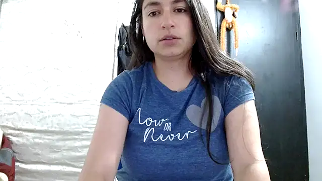 Escarcha-blue online show from 10-25-25, 04:09