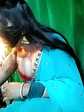 Snapshot of kusum_girl chatting on 02-26-25, 06:15 kusum girl online show from 02-26-25, 06:15