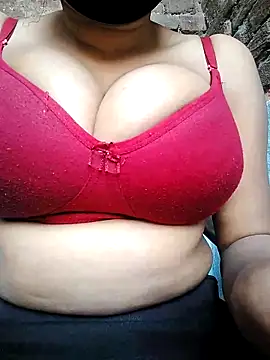 Snapshot of kusum_girl chatting on 03-03-25, 03:08 kusum girl online show from 03-03-25, 03:08