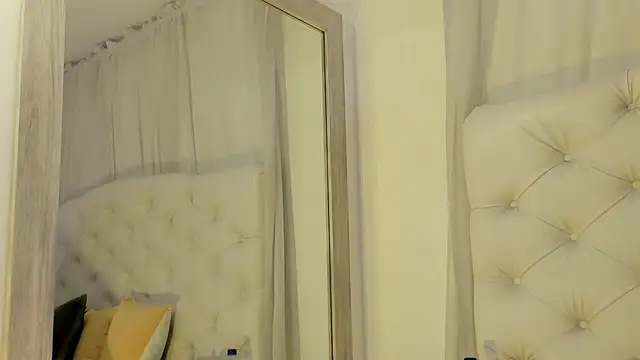 kamii arias online show from 11-24-25, 02:28