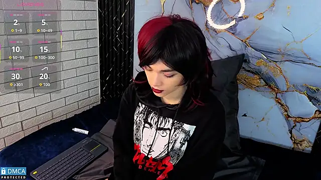 MaeveKuro online show from 11-20-25, 03:07