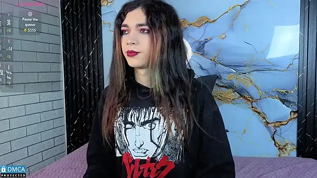 MaeveKuro online show from 01-15-26, 03:11