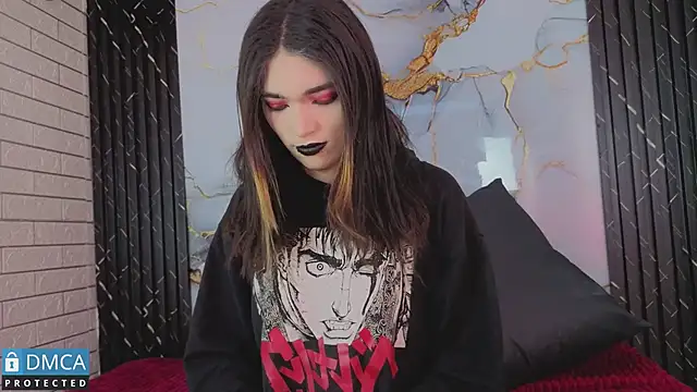MaeveKuro online show from 06-02-26, 03:08