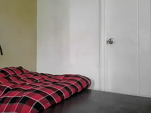 Snapshot of fitbuddy1 chatting on 09-21-25, 09:44 fitbuddy1 online show from 09-21-25, 09:44