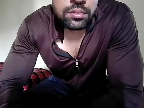 Snapshot of fitbuddy1 chatting on 10-13-25, 09:20 fitbuddy1 online show from 10-13-25, 09:20