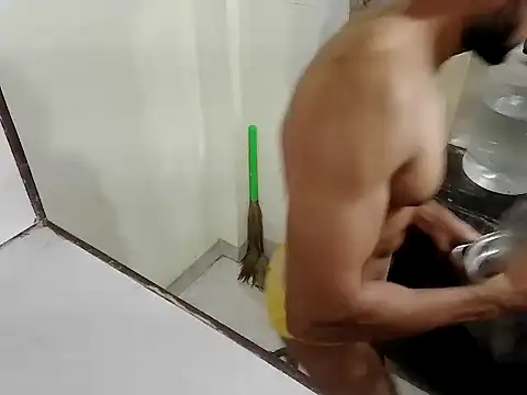 Snapshot of fitbuddy1 chatting on 10-22-25, 10:48 fitbuddy1 online show from 10-22-25, 10:48