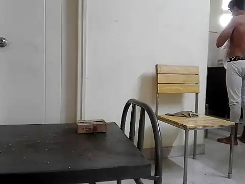 Snapshot of fitbuddy1 chatting on 11-18-25, 09:03 fitbuddy1 online show from 11-18-25, 09:03