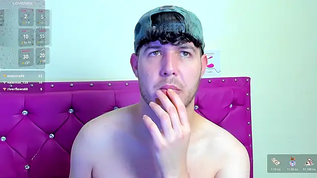 Snapshot of matthewlatin chatting on 02-08-26, 12:58 matthewlatin online show from 02-08-26, 12:58