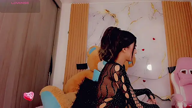 ValeriCardenas online show from 09-27-25, 01:32