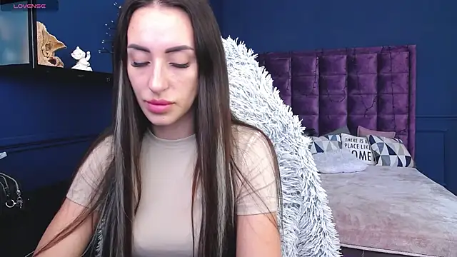 JenniferStone online show from 06-11-26, 07:17