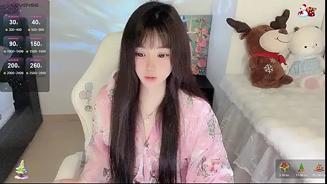 Snapshot of Milla-z chatting on 12-20-25, 12:34 Milla-z online show from 12-20-25, 12:34