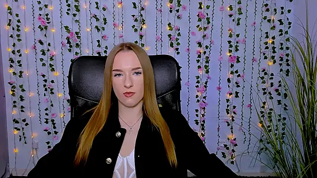 Snapshot of doll_vey chatting on 03-04-25, 03:37 doll vey online show from 03-04-25, 03:37