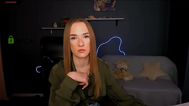 Snapshot of doll_vey chatting on 03-17-25, 03:40 doll vey online show from 03-17-25, 03:40