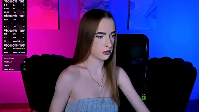 Snapshot of doll_vey chatting on 12-05-25, 08:49 doll vey online show from 12-05-25, 08:49