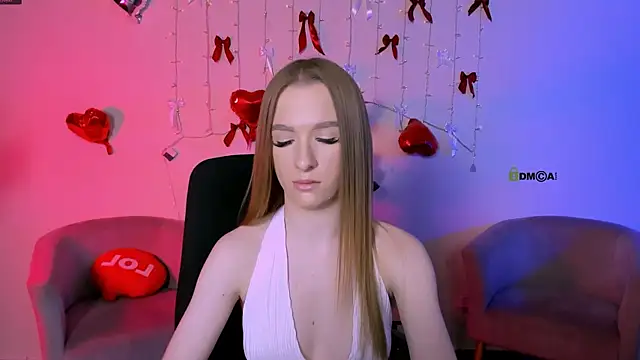 Snapshot of doll_vey chatting on 05-21-26, 09:05 doll vey online show from 05-21-26, 09:05