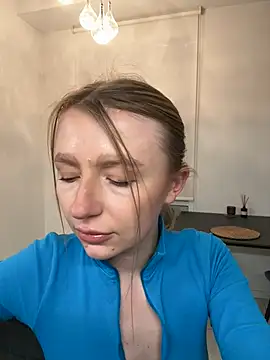 Snapshot of EvaBrooklyn chatting on 03-05-25, 06:01 EvaBrooklyn online show from 03-05-25, 06:01