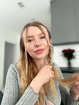 Snapshot of EvaBrooklyn chatting on 03-12-25, 01:08 EvaBrooklyn online show from 03-12-25, 01:08