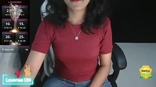 Snapshot of fullmoan chatting on 10-05-25, 05:55 fullmoan online show from 10-05-25, 05:55