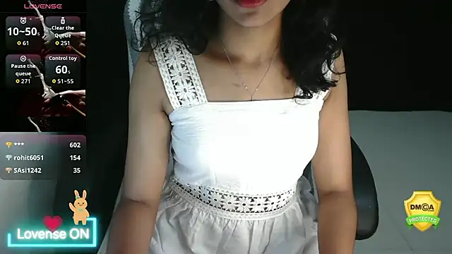 Snapshot of fullmoan chatting on 10-24-25, 08:05 fullmoan online show from 10-24-25, 08:05