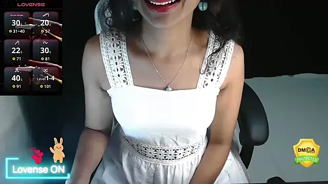 Snapshot of fullmoan chatting on 11-08-25, 05:12 fullmoan online show from 11-08-25, 05:12