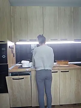 zoeylarkens online show from 03-13-25, 12:35