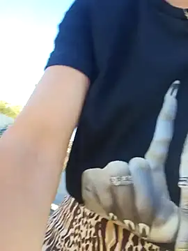 zoeylarkens online show from 11-03-25, 11:55