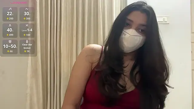 Snapshot of oviyakalra chatting on 11-04-25, 04:11 oviyakalra online show from 11-04-25, 04:11