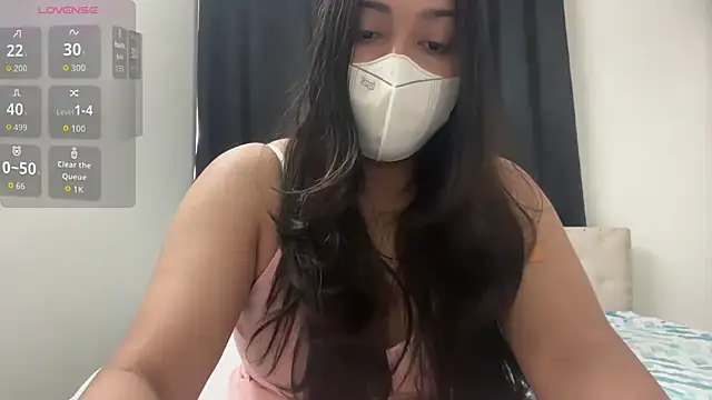 Snapshot of oviyakalra chatting on 12-16-25, 03:00 oviyakalra online show from 12-16-25, 03:00