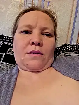 -Kathrine kit- online show from 10-14-25, 09:54