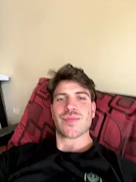 Snapshot of shuki0101 chatting on 01-10-26, 05:37 shuki0101 online show from 01-10-26, 05:37