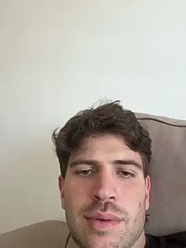 Snapshot of shuki0101 chatting on 01-18-26, 05:17 shuki0101 online show from 01-18-26, 05:17