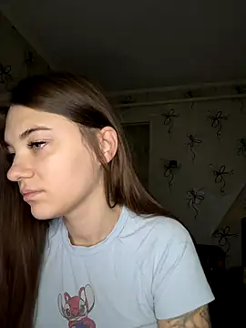 Snapshot of MrrKate chatting on 11-26-25, 02:01 MrrKate online show from 11-26-25, 02:01