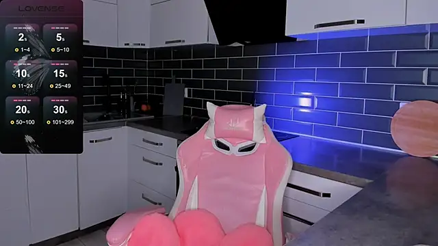 ShaiyaMinn3 online show from 04-20-26, 08:10