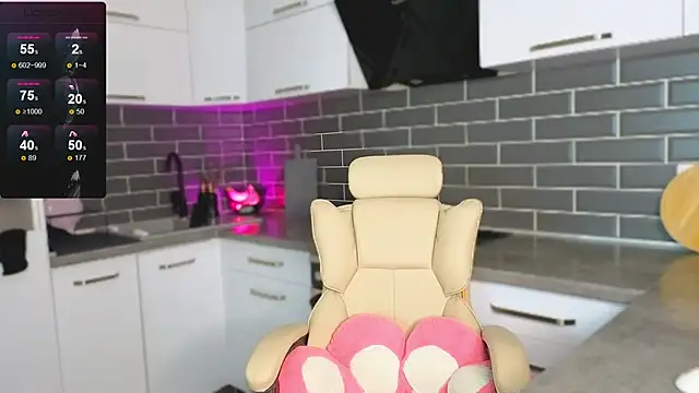 Snapshot of ShaiyaMinn3 chatting on 05-21-26, 05:42 ShaiyaMinn3 online show from 05-21-26, 05:42