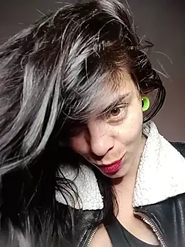 Snapshot of Ali3Martin chatting on 02-17-26, 09:39 Ali3Martin online show from 02-17-26, 09:39