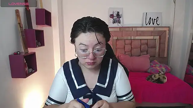 safyka online show from 11-28-25, 12:24