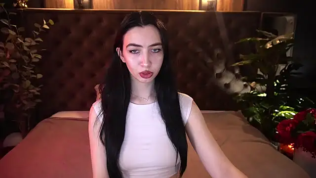 WildKittenX  online show from 03-15-26, 06:41