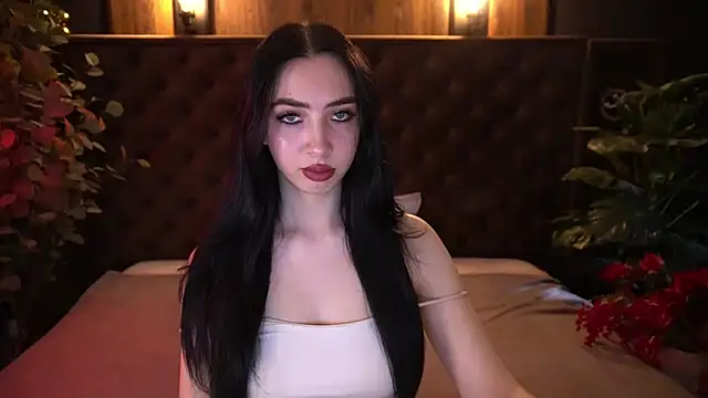 WildKittenX  online show from 04-04-26, 05:38