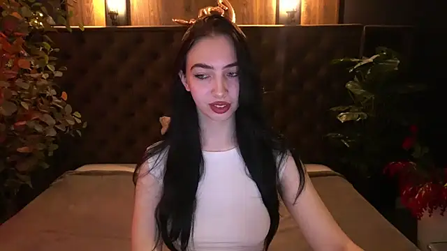 WildKittenX  online show from 05-03-26, 05:46
