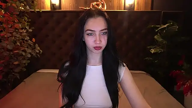 WildKittenX  online show from 05-04-26, 05:47