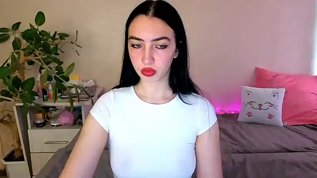 WildKittenX  online show from 05-29-26, 03:59